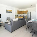 Apartment Victoria *